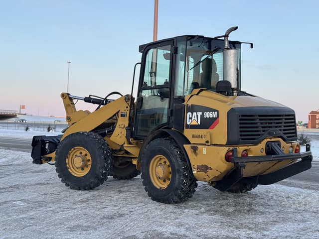 Image of Caterpillar 906M equipment image 3