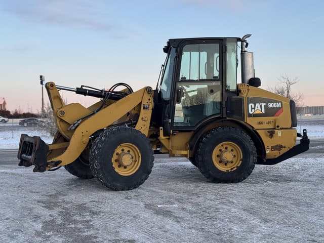 Image of Caterpillar 906M equipment image 1