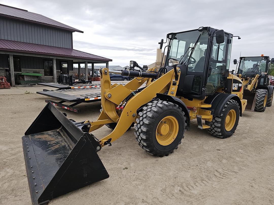 Image of Caterpillar 908M Primary image