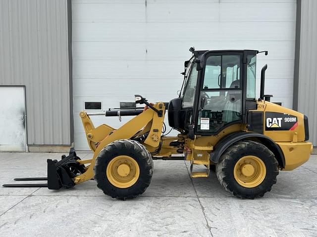Image of Caterpillar 908M equipment image 2