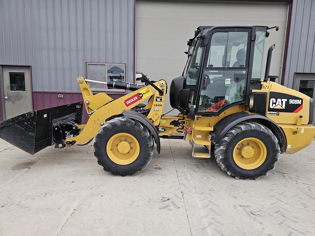 Image of Caterpillar 908M Primary image