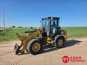 2019 Caterpillar 908M Image