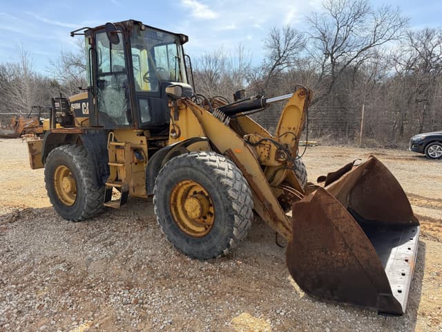 Image of Caterpillar 918M equipment image 3