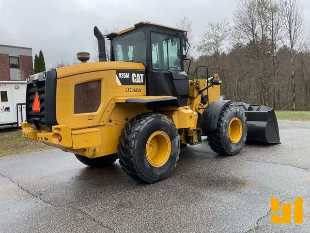 Image of Caterpillar 926M equipment image 4