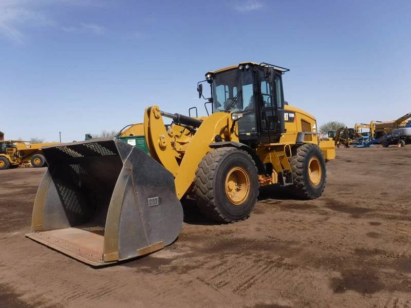 Image of Caterpillar 938M Primary image