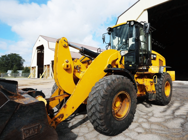 Image of Caterpillar 938M equipment image 1