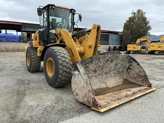 Image of Caterpillar 938M equipment image 1