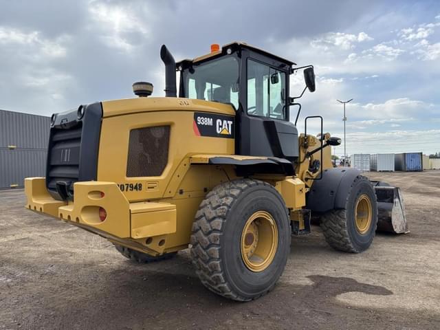 Image of Caterpillar 938M equipment image 2