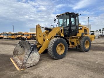Main image Caterpillar 938M