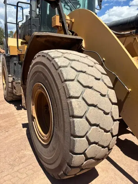 Image of Caterpillar 950M equipment image 4