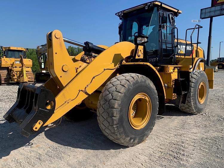 2019 Caterpillar 962M Equipment Image0