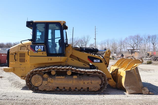 Image of Caterpillar 963K equipment image 1