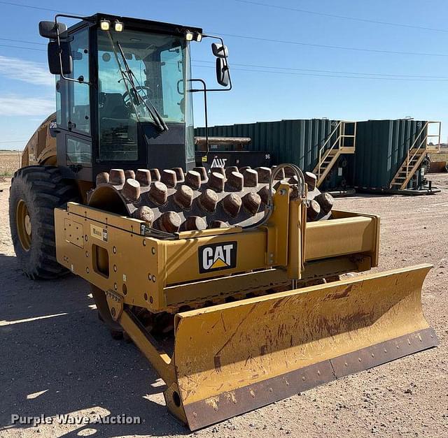 Image of Caterpillar CP56B equipment image 2