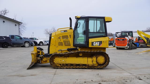 Image of Caterpillar D3K2 LGP equipment image 1