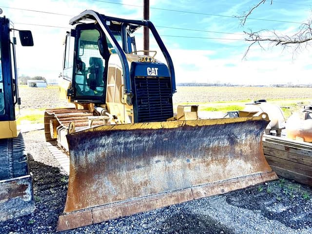 Image of Caterpillar D5K2 LGP equipment image 2