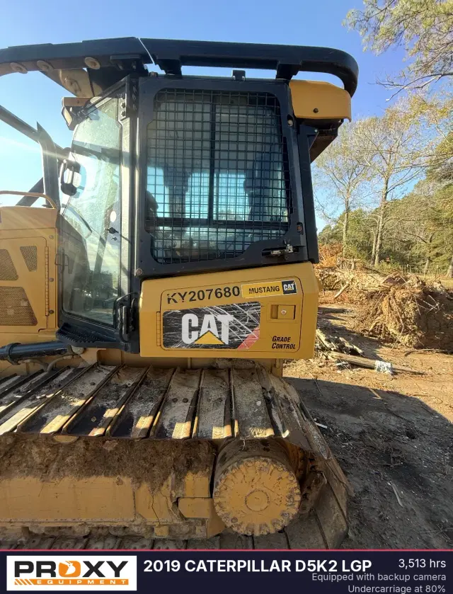 Image of Caterpillar D5K2 LGP equipment image 2