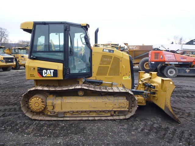 Image of Caterpillar D5K2 XL equipment image 2