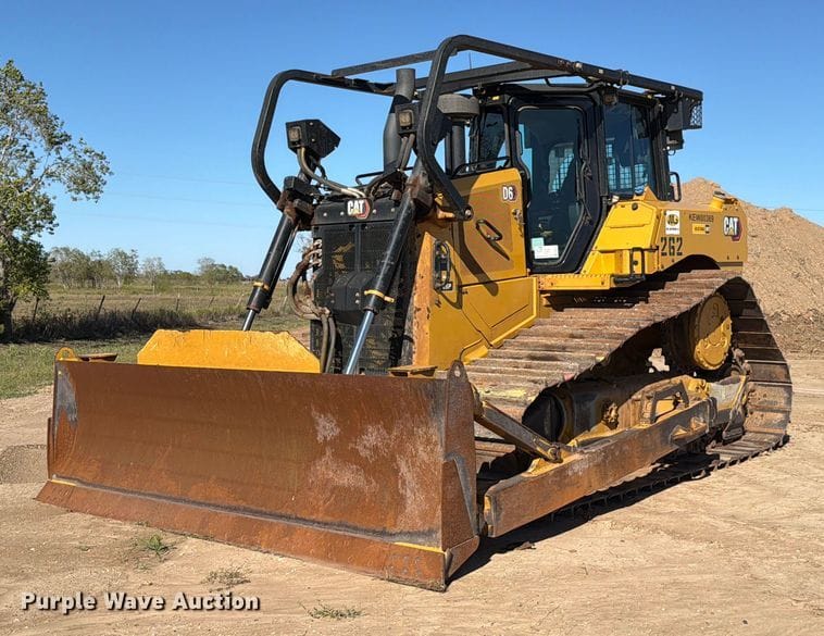 2019 Caterpillar D6 Equipment Image0