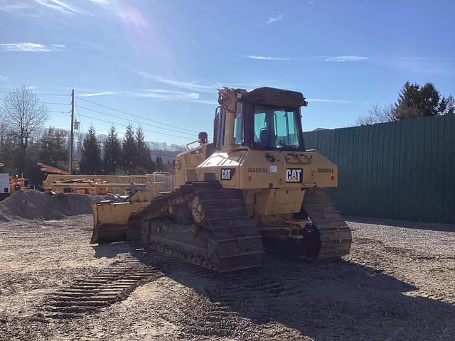 Image of Caterpillar D6N LGP equipment image 2