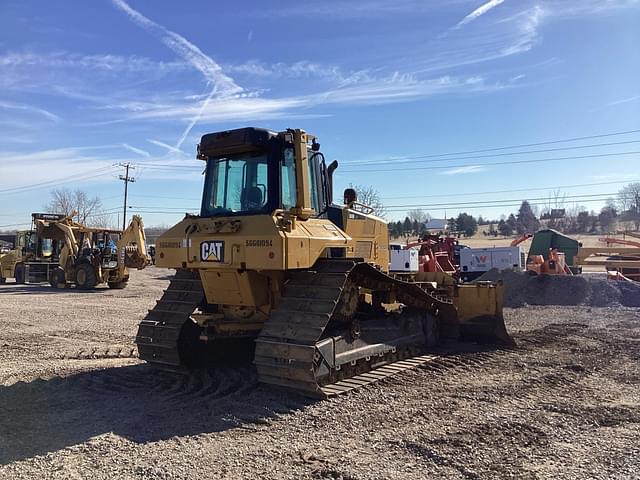 Image of Caterpillar D6N LGP equipment image 4