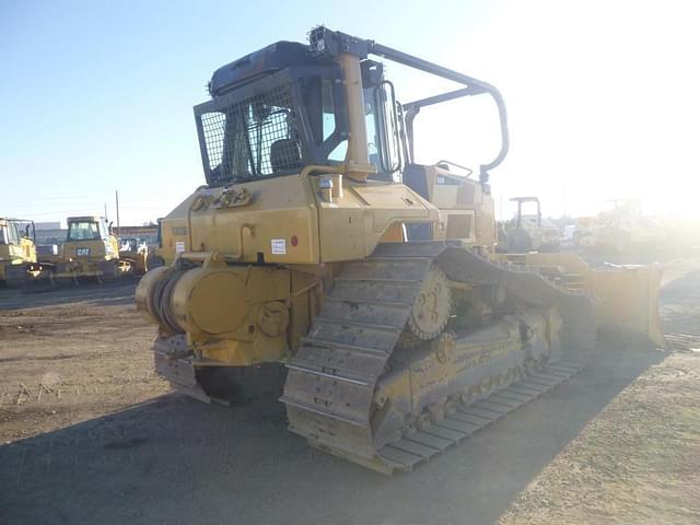 Image of Caterpillar D6N equipment image 2