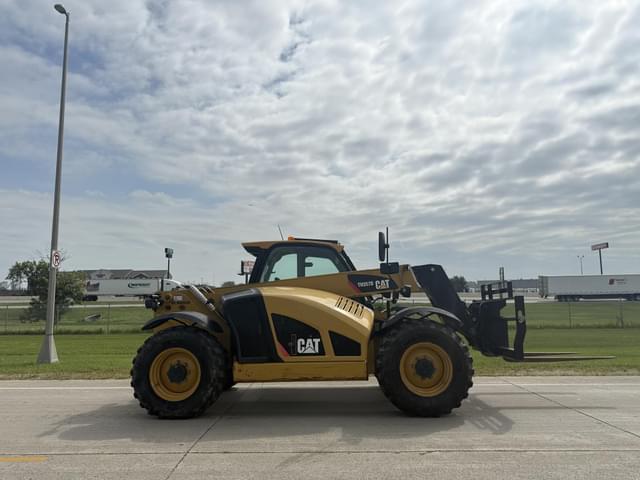 Image of Caterpillar TH357D equipment image 3