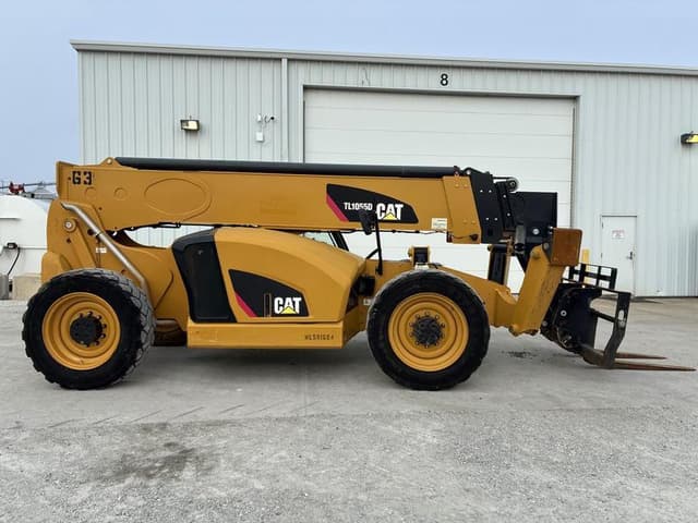 Image of Caterpillar TL1055D equipment image 3