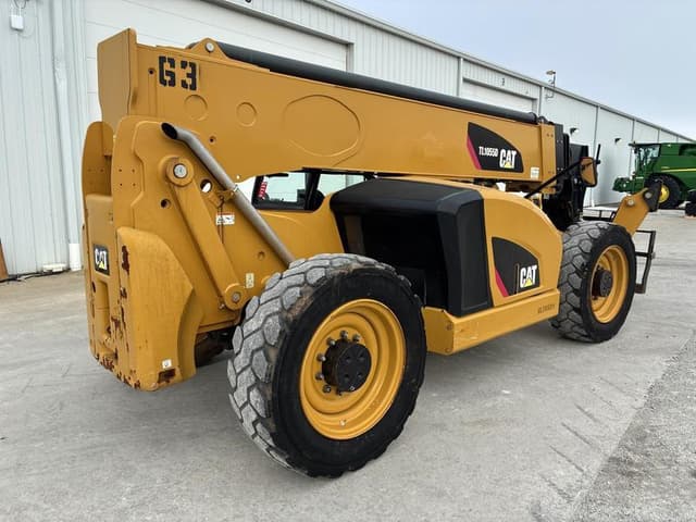 Image of Caterpillar TL1055D equipment image 4