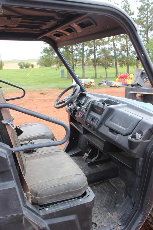 Image of CFMoto UForce 1000 equipment image 2