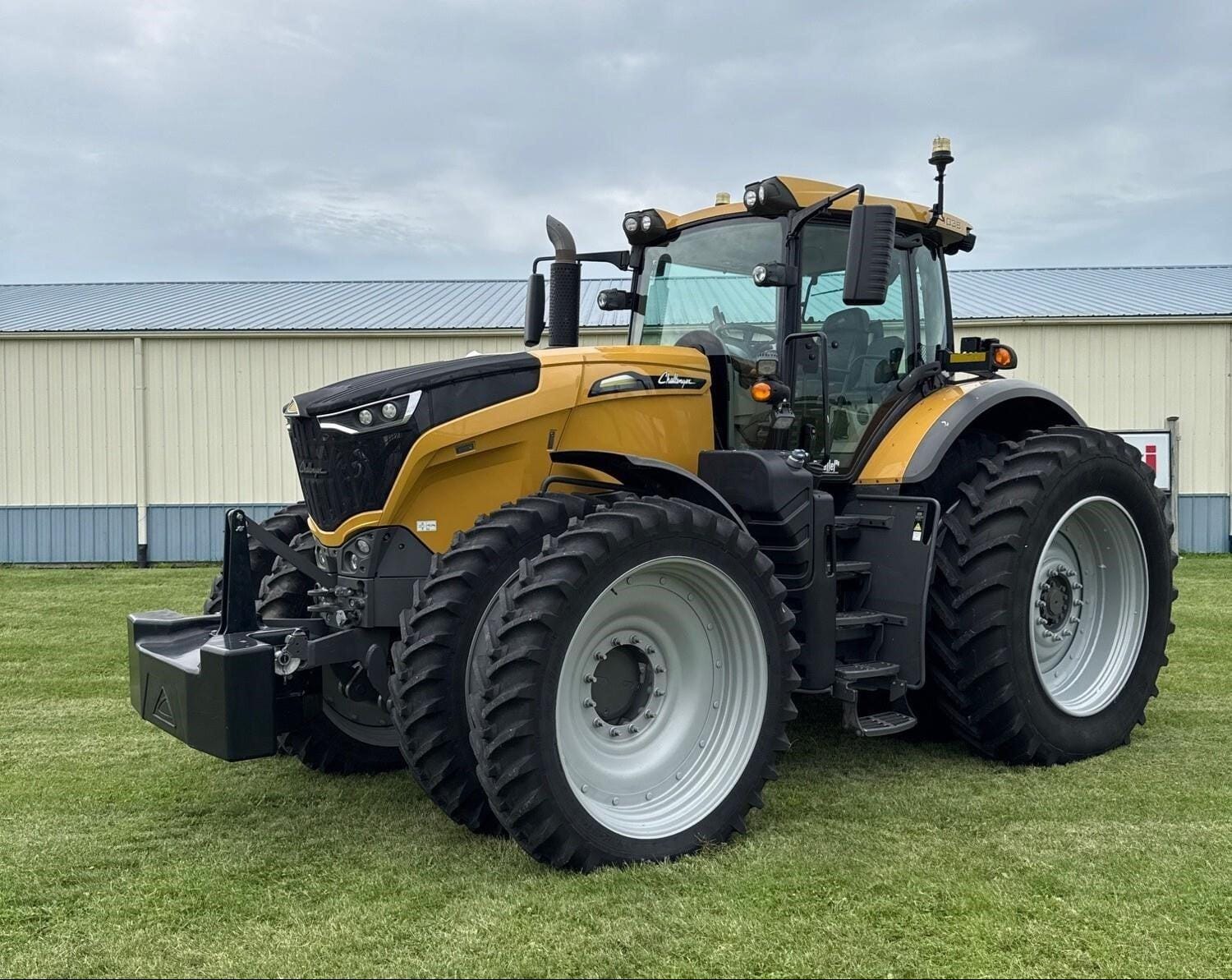 2019 Challenger 1038 Equipment Image0