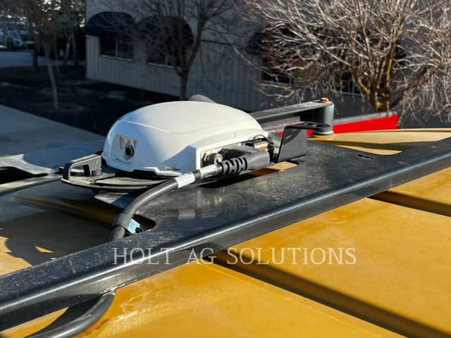 Image of Challenger MT875E equipment image 3