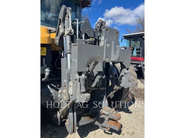 Image of Challenger MT875E equipment image 1