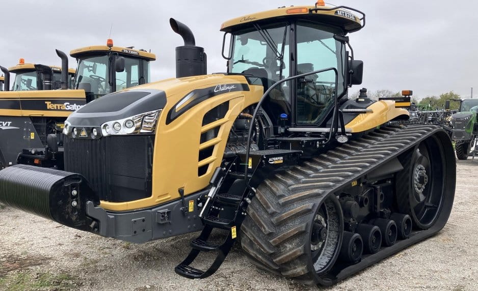 2019 Challenger MT875E Equipment Image0