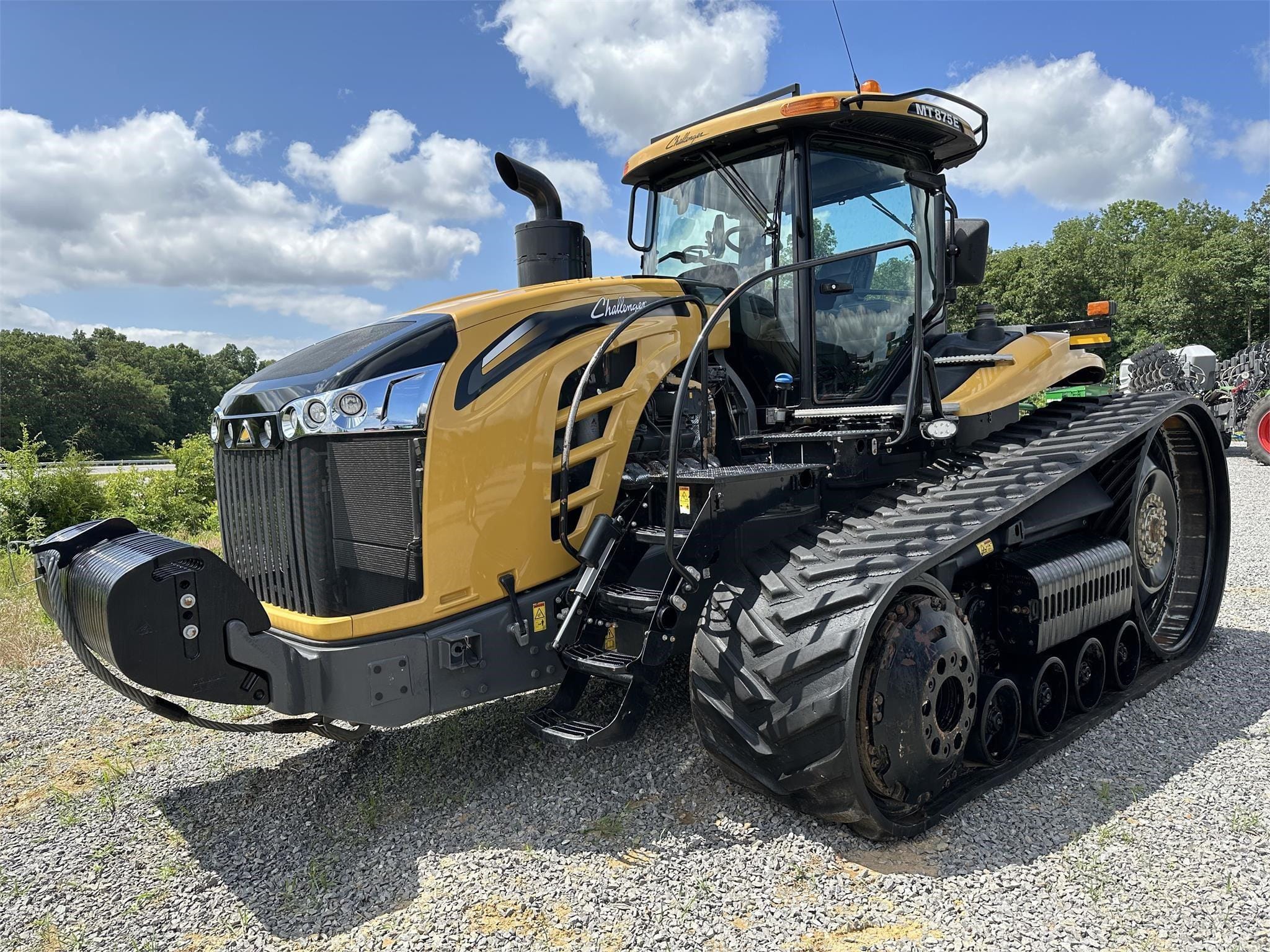 2019 Challenger MT875E Equipment Image0