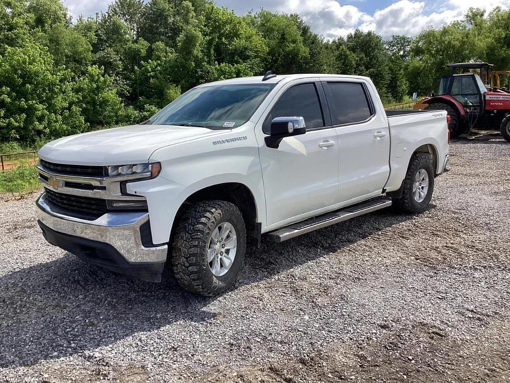 Image of Chevrolet 1500 Primary image