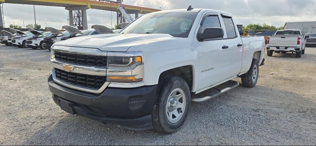 2019 Chevrolet 1500 Equipment Image0