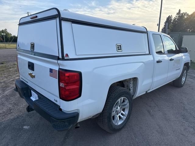 Image of Chevrolet 1500 equipment image 4