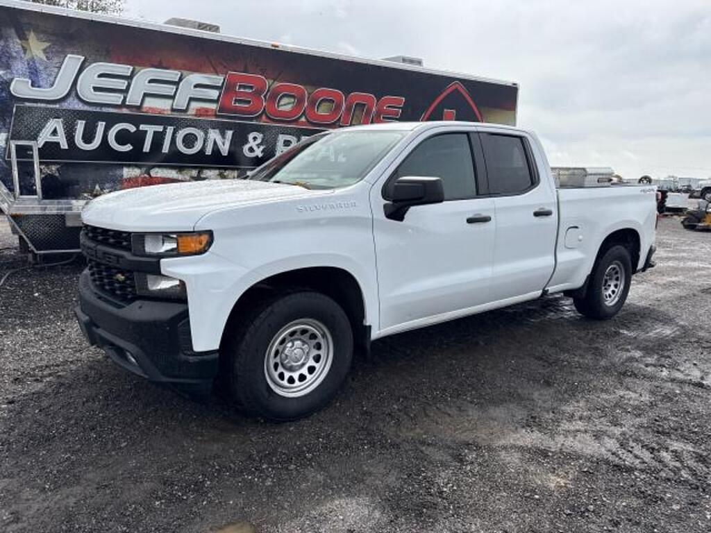 Image of Chevrolet 1500 Primary image