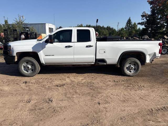 Image of Chevrolet 2500 equipment image 1