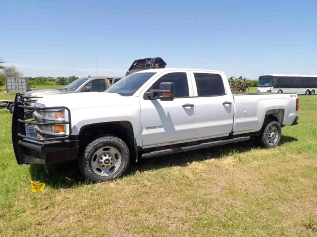 Image of Chevrolet 2500 Primary image