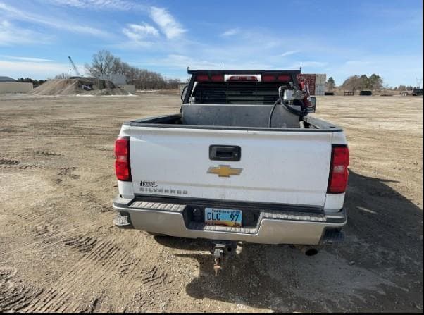 Image of Chevrolet 2500 equipment image 4