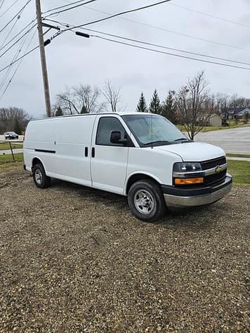 Main image Chevrolet 2500 Express Van