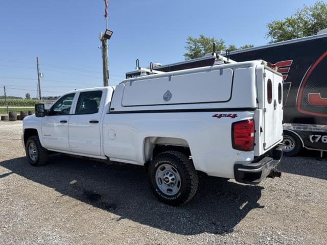 Image of Chevrolet 2500HD equipment image 1