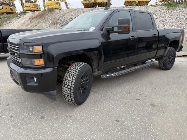 Image of Chevrolet 2500 equipment image 1