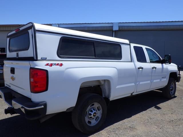 Image of Chevrolet 2500HD equipment image 2