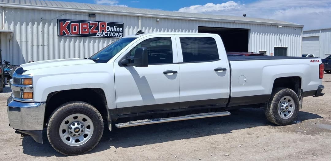 Image of Chevrolet 3500 Primary image