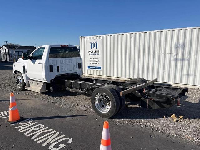 Image of Chevrolet 4500 equipment image 1