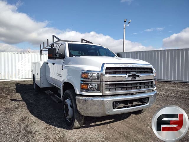 Image of Chevrolet 5500HD equipment image 2