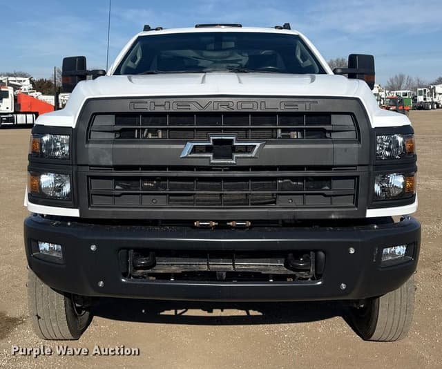 Image of Chevrolet 5500HD equipment image 1