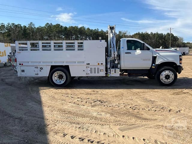 Image of Chevrolet 6500 equipment image 3